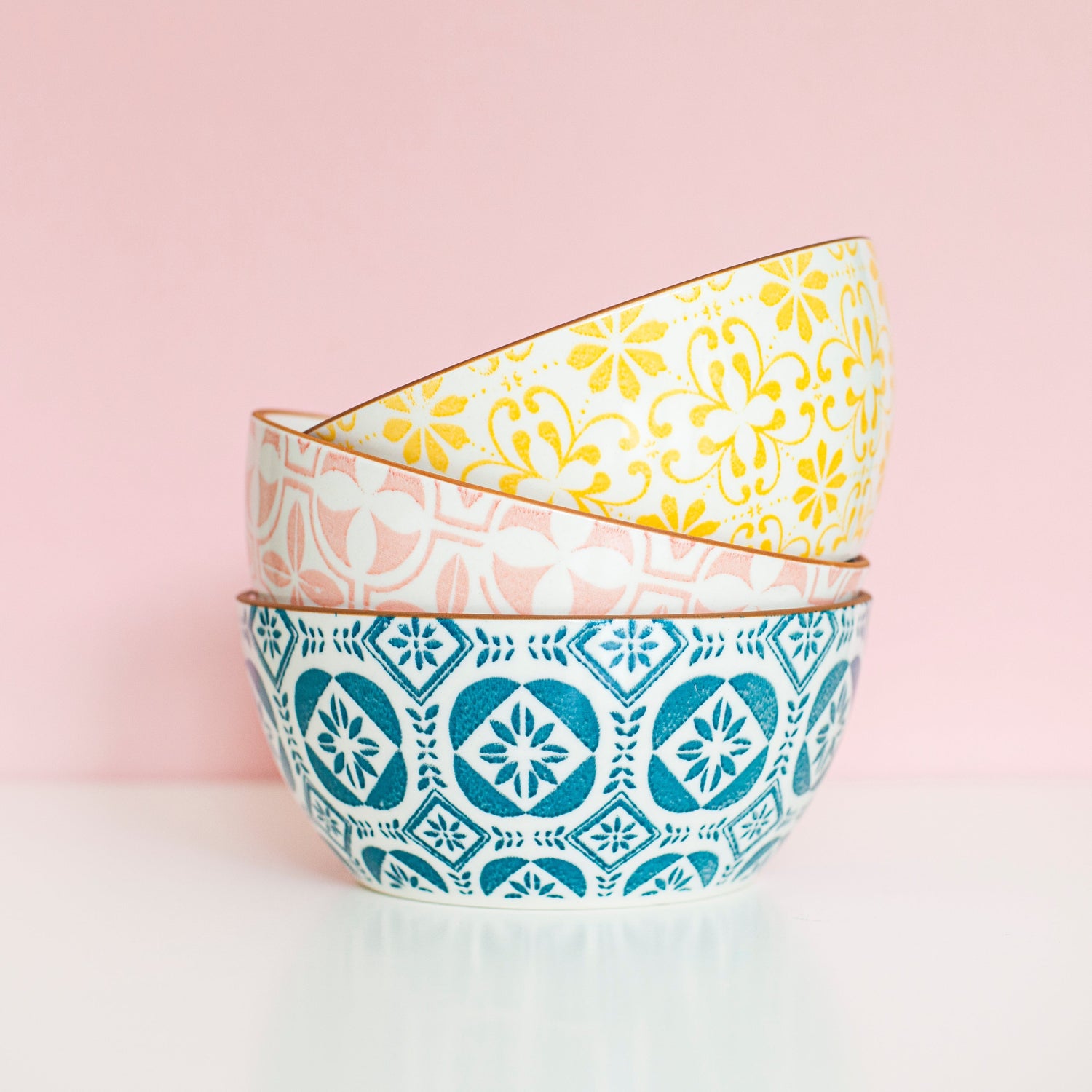 Dishware